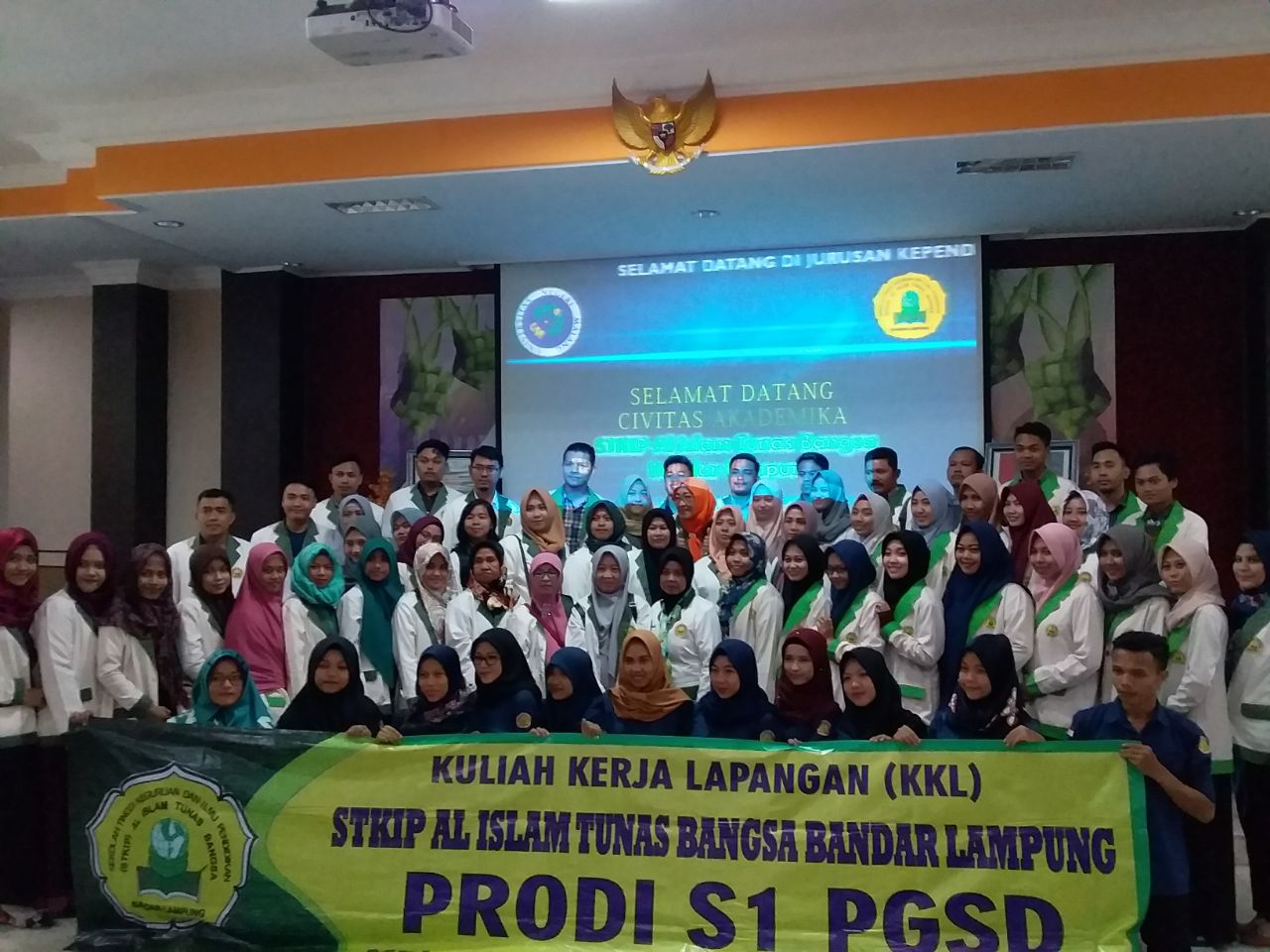 Kunjugan Mahasiswa KKL Dari Bandar Lampung
